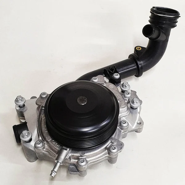 Mercedes-Benz OM651  Water Pump